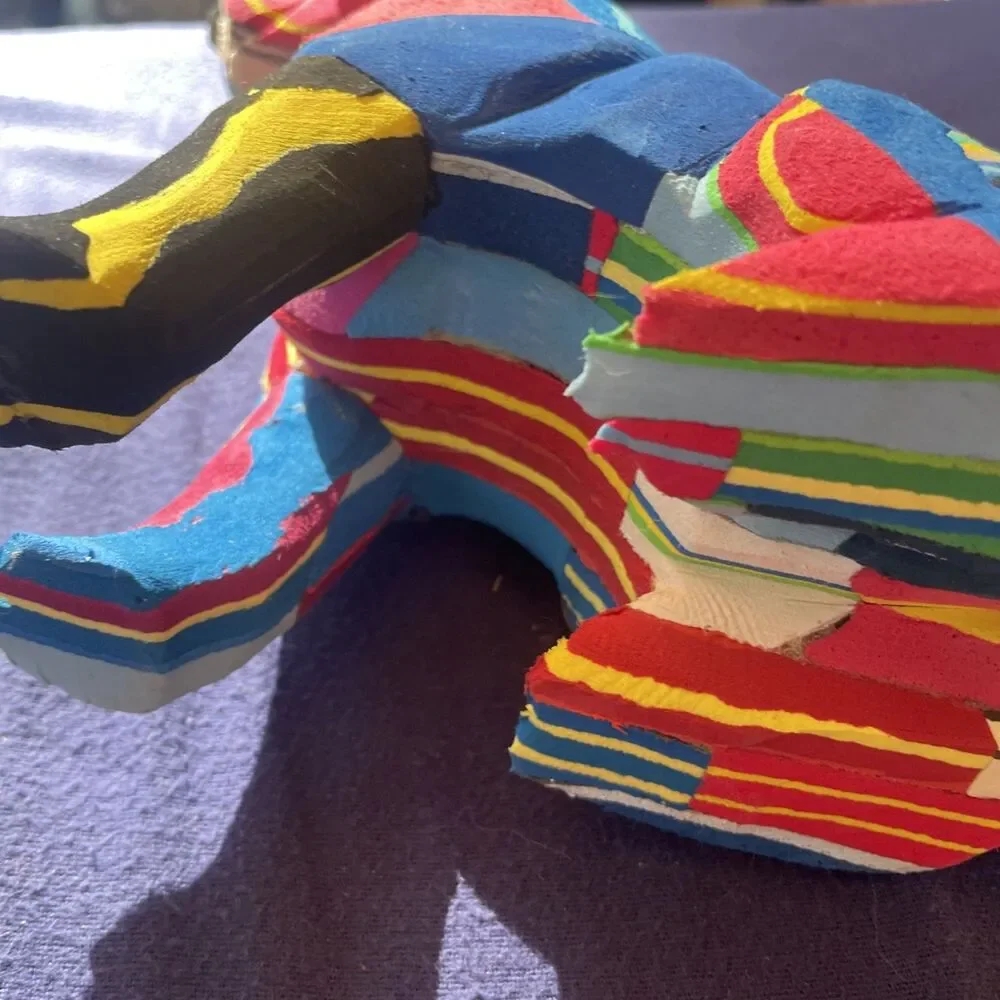 Ocean Sole Recycled Flip Flop Art Medium Sitting Dog Sculpture Handcarved 7.5